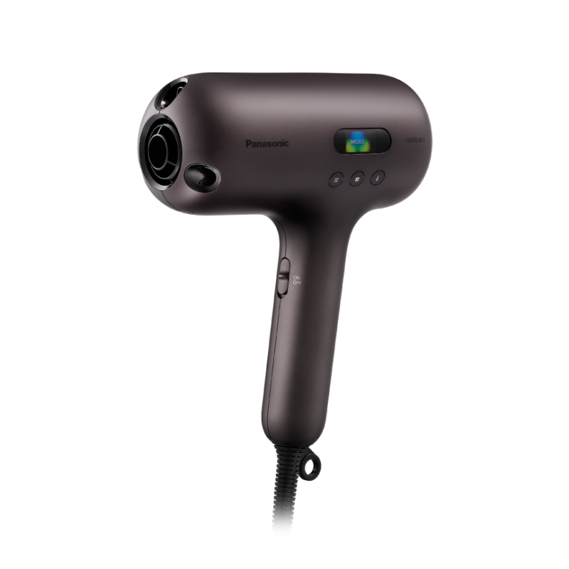 PANASONIC ULTIMATE 奈米水離子極潤吹風機 EH-NC80